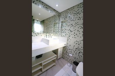 Apartamento à venda com 99m², 2 quartos e 1 vaga