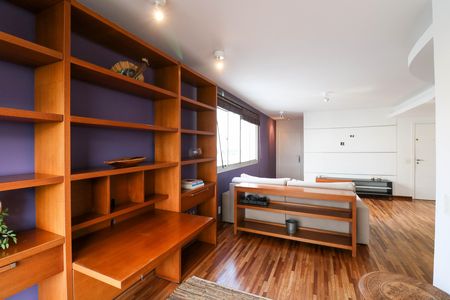 Apartamento à venda com 99m², 2 quartos e 1 vaga