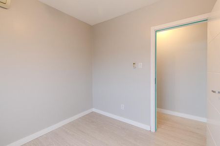 Quarto 2 de apartamento para alugar com 2 quartos, 52m² em Nonoai, Porto Alegre