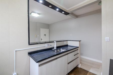 Cozinha e Área de Serviço de apartamento para alugar com 2 quartos, 52m² em Nonoai, Porto Alegre