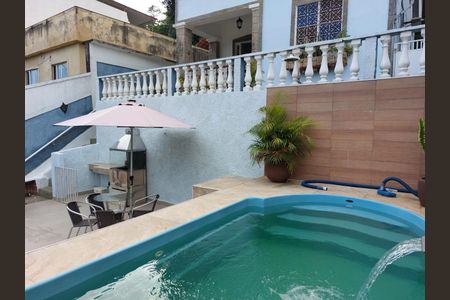 Casa para alugar com 4 quartos, 260m² em Tanque, Rio de Janeiro