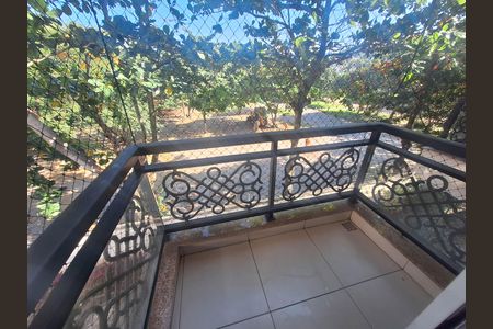 Varanda de apartamento à venda com 3 quartos, 128m² em Camboinhas, Niterói