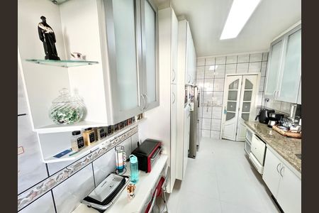 Cozinha de apartamento à venda com 3 quartos, 89m² em Santana, São Paulo