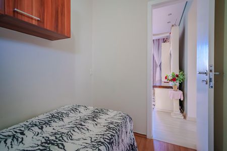 Apartamento à venda com 90m², 3 quartos e 2 vagas Apartamento à venda com 90m², 3 quartos e 2 vagasQuarto 2