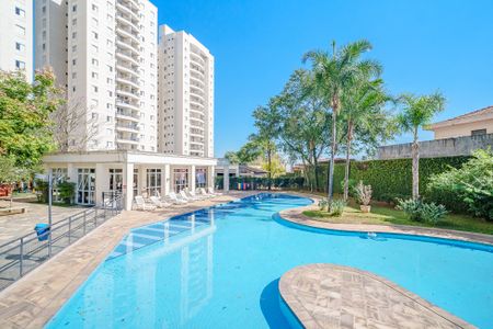 Apartamento à venda com 90m², 3 quartos e 2 vagas Apartamento à venda com 90m², 3 quartos e 2 vagasÁrea comum - Piscina