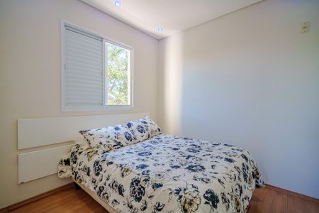 Apartamento à venda com 90m², 3 quartos e 2 vagas Apartamento à venda com 90m², 3 quartos e 2 vagasQuarto 1