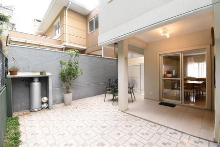 Casa de condomínio à venda com 130m², 3 quartos e 2 vagasÁrea externa
