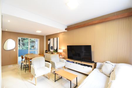 Casa de condomínio à venda com 130m², 3 quartos e 2 vagasSala