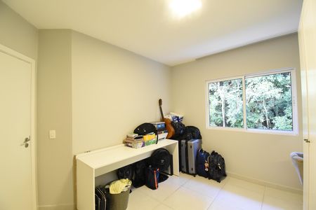 Casa de condomínio à venda com 130m², 3 quartos e 2 vagasQuarto 3