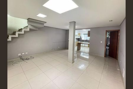 Sala de casa para alugar com 4 quartos, 235m² em Nova Petrópolis, São Bernardo do Campo