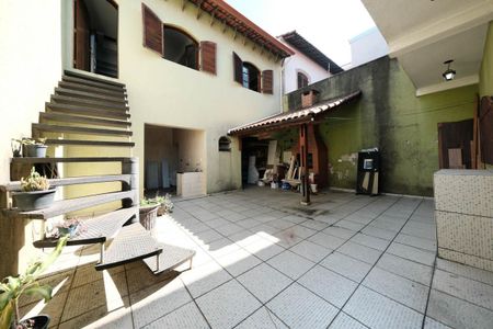 Casa para alugar com 260m², 4 quartos e 3 vagasÁrea externa