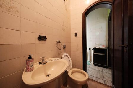 Casa para alugar com 260m², 4 quartos e 3 vagasBanheiro 3