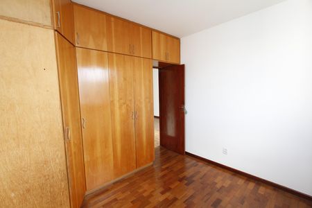 Apartamento à venda com 65m², 3 quartos e 1 vagaQuarto 2