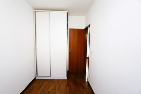Quarto 1 de apartamento à venda com 3 quartos, 65m² em Betânia, Belo Horizonte