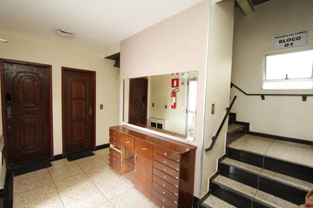 Apartamento à venda com 65m², 3 quartos e 1 vagaHall de entrada