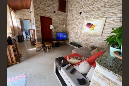 Casa de condomínio para alugar com 110m², 2 quartos e 5 vagas Casa de condomínio para alugar com 110m², 2 quartos e 5 vagasSala