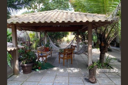 Casa de condomínio para alugar com 110m², 2 quartos e 5 vagas Casa de condomínio para alugar com 110m², 2 quartos e 5 vagasÁrea externa