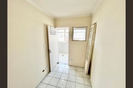 Apartamento para alugar com 69m², 2 quartos e 1 vaga Apartamento para alugar com 69m², 2 quartos e 1 vagaQuarto de Serviço