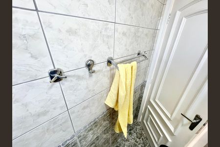 Apartamento para alugar com 69m², 2 quartos e 1 vaga Apartamento para alugar com 69m², 2 quartos e 1 vagaBanheiro