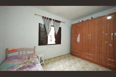 Casa para alugar com 106m², 2 quartos e 2 vagasQuarto 2
