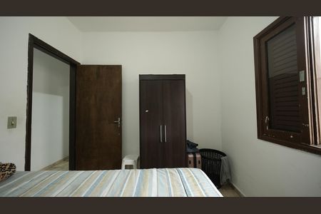 Casa para alugar com 106m², 2 quartos e 2 vagasQuarto 1