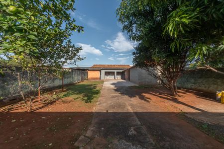 Casa à venda com 420m², 2 quartos e 8 vagasÁrea externa