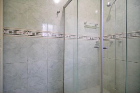 Casa para alugar com 120m², 2 quartos e 2 vagasBanheiro