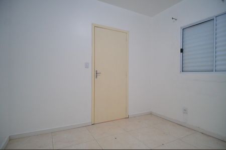 Casa para alugar com 120m², 2 quartos e 2 vagasQuarto 2