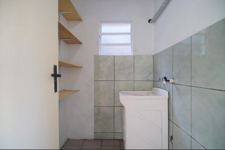 Despensa de casa para alugar com 2 quartos, 120m² em Santos Dumont, São Leopoldo