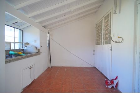 Casa para alugar com 120m², 2 quartos e 2 vagasÁrea de Serviço