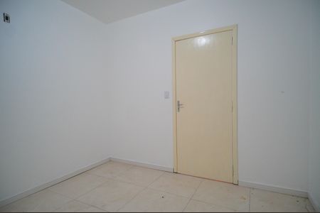 Casa para alugar com 120m², 2 quartos e 2 vagasQuarto 2