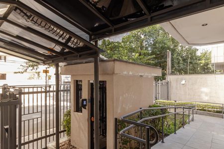 Entrada de kitnet/studio para alugar com 1 quarto, 30m² em Planalto Paulista, São Paulo