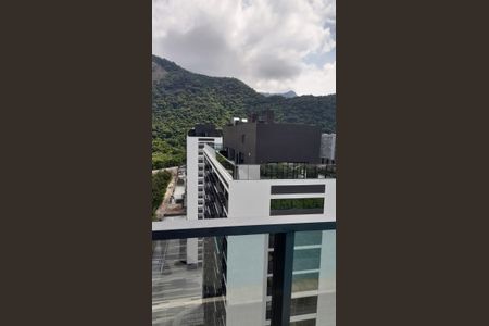 Área comum de apartamento para alugar com 2 quartos, 55m² em Barra Olímpica, Rio de Janeiro