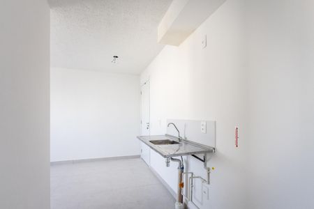 Apartamento à venda com 34m², 2 quartos e sem vaga Apartamento à venda com 34m², 2 quartos e sem vagaCozinha e área de serviço