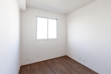 Quarto 1 de apartamento para alugar com 2 quartos, 34m² em Parque Industrial Tomas Edson, São Paulo