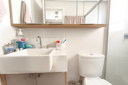 Apartamento à venda com 86m², 3 quartos e 3 vagas Apartamento à venda com 86m², 3 quartos e 3 vagasBanheiro Suíte