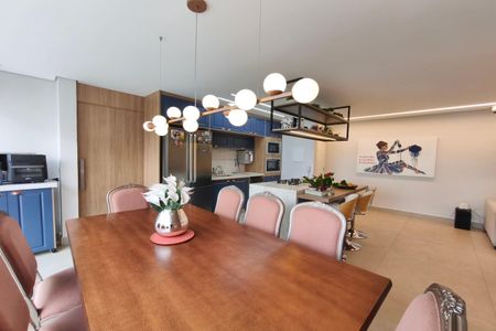 Apartamento à venda com 86m², 3 quartos e 3 vagas Apartamento à venda com 86m², 3 quartos e 3 vagasSala de Jantar
