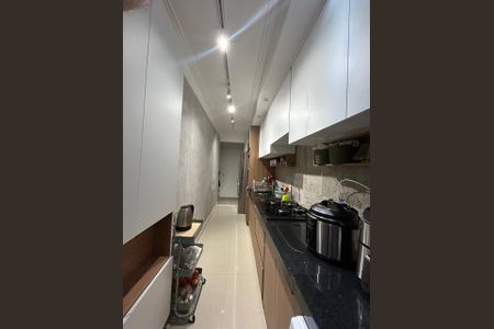 Apartamento à venda com 55m², 2 quartos e 1 vaga Apartamento à venda com 55m², 2 quartos e 1 vagaCozinha