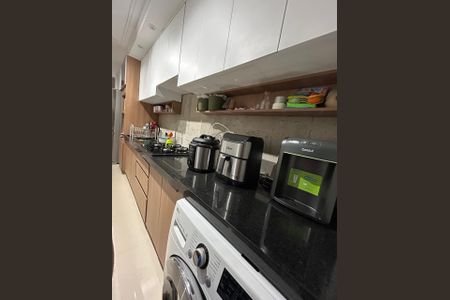 Cozinha de apartamento à venda com 2 quartos, 55m² em São Pedro, Osasco