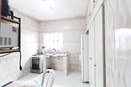 Casa à venda com 2 quartos, 120m² em Jardim São João (zona Norte), São Paulo