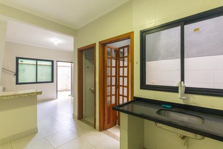 Casa de condomínio para alugar com 55m², 2 quartos e 1 vaga Casa de condomínio para alugar com 55m², 2 quartos e 1 vagaCozinha