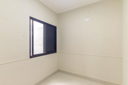 Quarto 2 de casa de condomínio para alugar com 2 quartos, 55m² em Penha de França, São Paulo