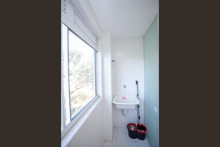 Cozinha e Área de Serviço de apartamento para alugar com 2 quartos, 55m² em Fonte Grande, Contagem