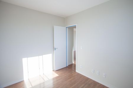 Quarto 2 de apartamento para alugar com 2 quartos, 55m² em Fonte Grande, Contagem