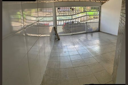 Área externa de casa para alugar com 3 quartos, 125m² em Canto do Forte, Praia Grande