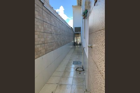 Casa para alugar com 125m², 3 quartos e 2 vagas Casa para alugar com 125m², 3 quartos e 2 vagasÁrea externa