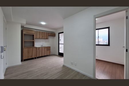 Apartamento para alugar com 38m², 2 quartos e sem vaga Apartamento para alugar com 38m², 2 quartos e sem vagaSala/Cozinha