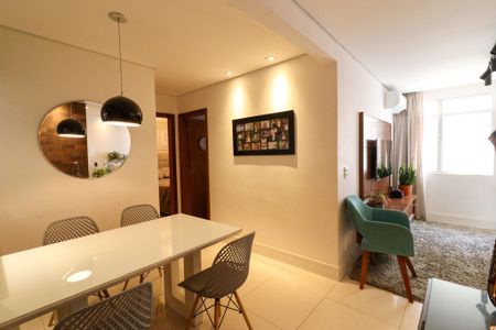Apartamento à venda com 73m², 2 quartos e 1 vaga