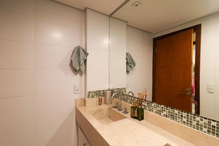 Apartamento à venda com 2 quartos, 73m² em Vila Itapura, Campinas