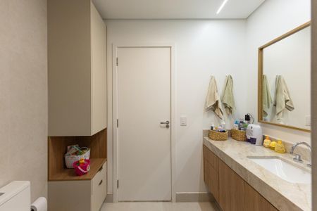 Apartamento à venda com 91m², 2 quartos e 1 vagaBanheiro da Suíte
